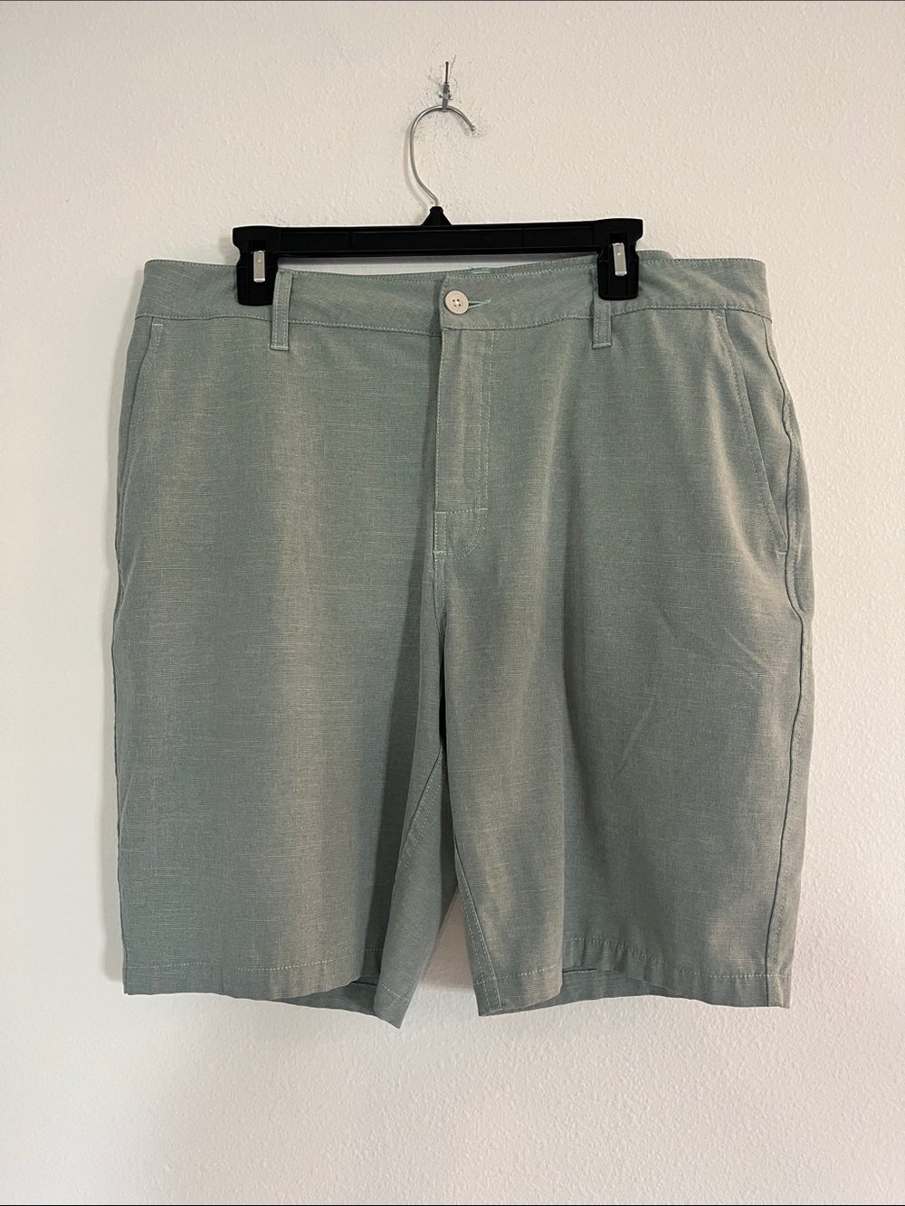 RVCA Light Green Hybrid Shorts Size 36